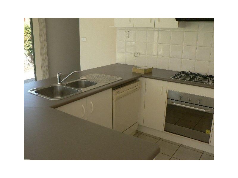 33 Blake Street, Berwick VIC 3806