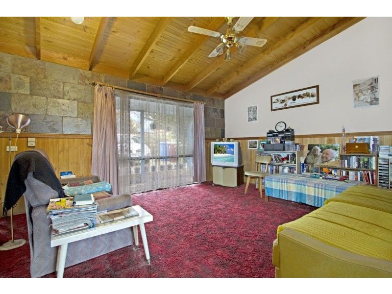 43 Willow Drive, Hampton Park VIC 3976