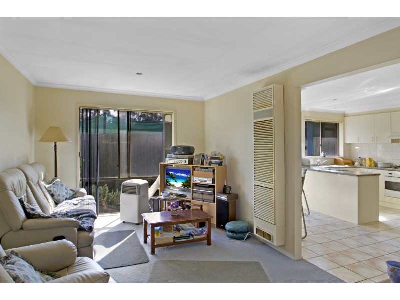 Unit 2/1 Bemersyde Drive, Berwick VIC 3806