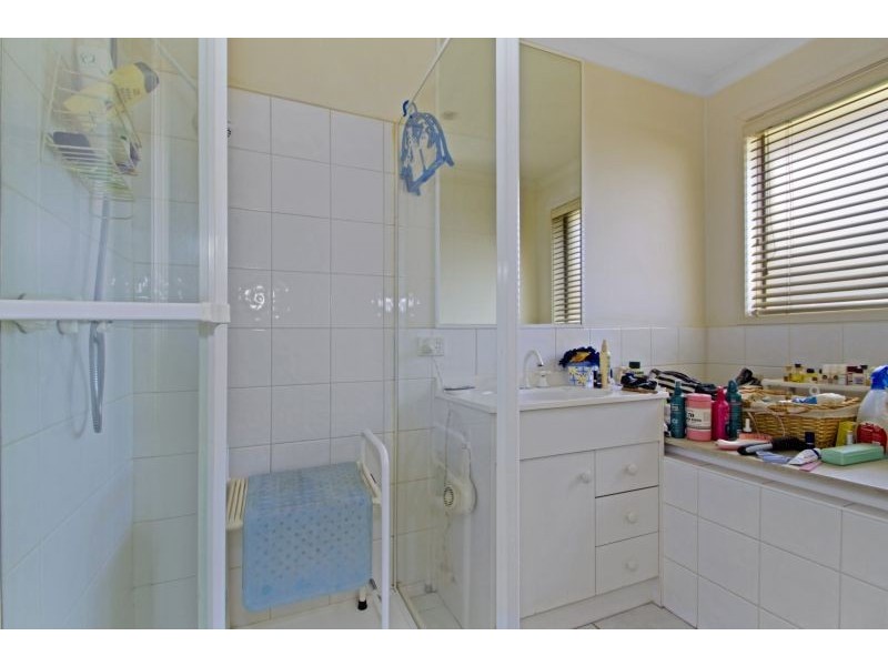 Unit 2/1 Bemersyde Drive, Berwick VIC 3806