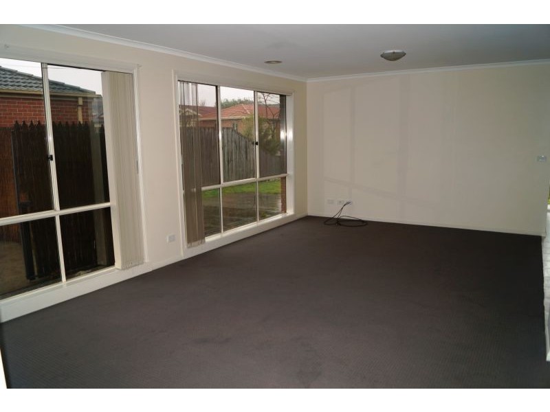 31 Tantallon Blvd, Beaconsfield VIC 3807