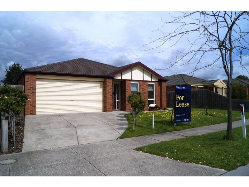 31 Tantallon Blvd, Officer VIC 3809