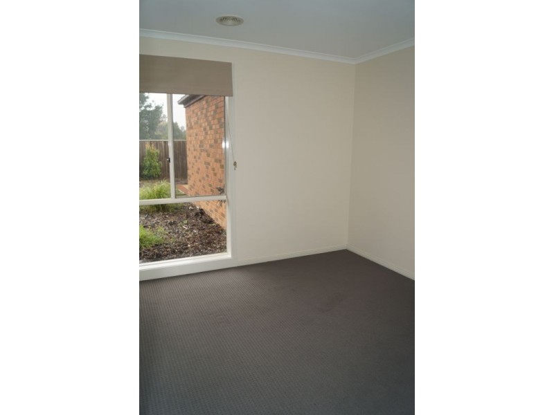 31 Tantallon Blvd, Officer VIC 3809