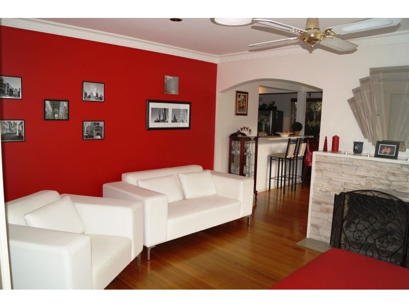 1 Ayr Court, Berwick VIC 3806