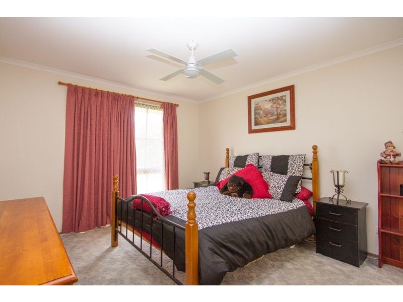 14 Nathan Court, Pakenham VIC 3810