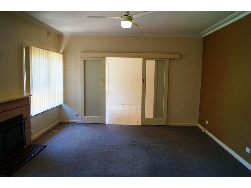 107 Golf Links Road, Berwick VIC 3806