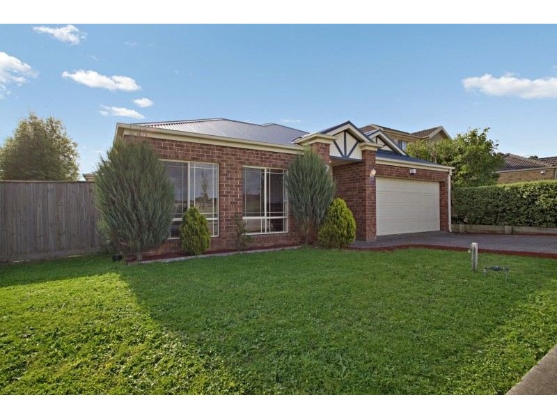 3 Myoora Place, Berwick VIC 3806
