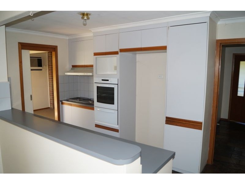 20 Florence Avenue, Berwick VIC 3806