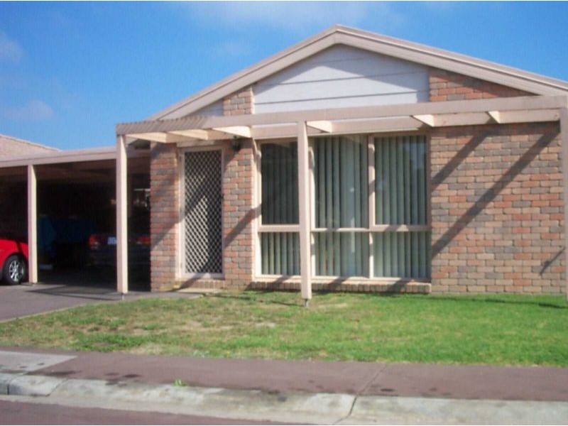 29 Warren Close, Narre Warren VIC 3805