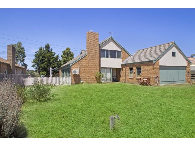 6 Raphael Street, Hallam VIC 3803