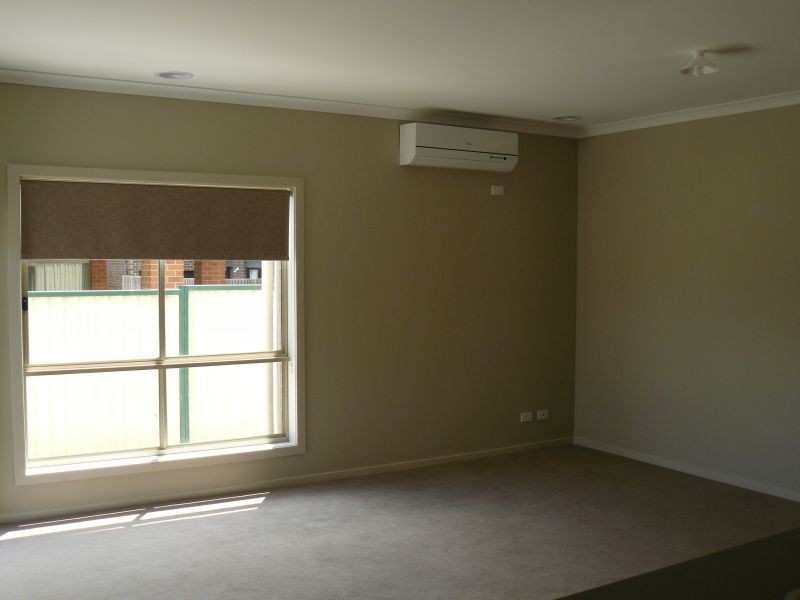 3/34 Sing Cres, Berwick VIC 3806