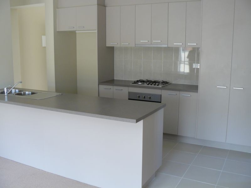 3/34 Sing Cres, Berwick VIC 3806