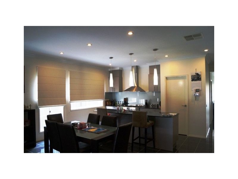 60 Selandra Blvd, Clyde North VIC 3978