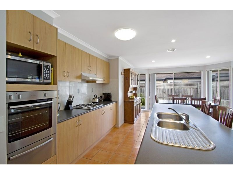 137 Bellevue Drive, Berwick VIC 3806