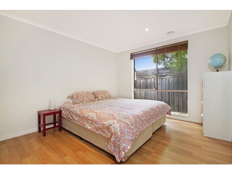 27 Coolong Avenue, Berwick VIC 3806