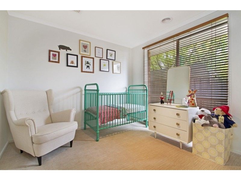 27 Coolong Avenue, Berwick VIC 3806