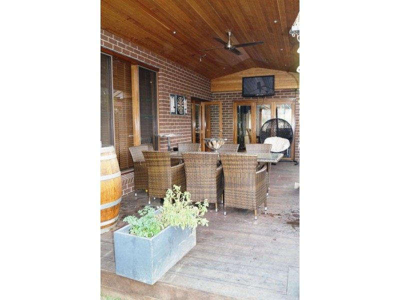 20 Emperor Road, Berwick VIC 3806