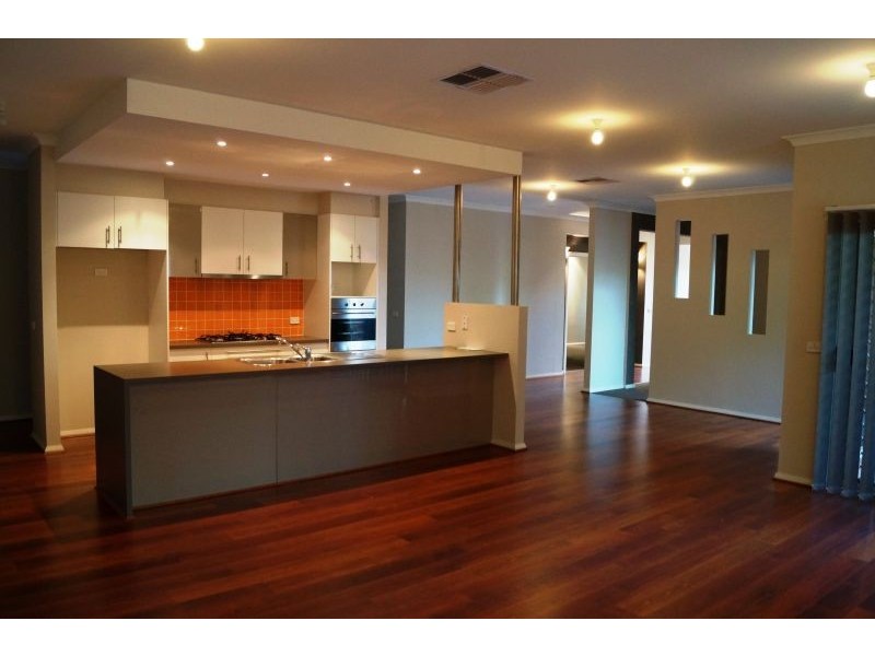 10 Belmont Road, Berwick VIC 3806