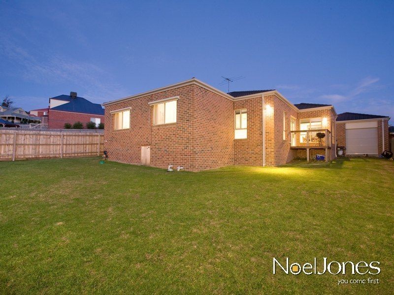 7 Wild Duck Way, Beaconsfield VIC 3807
