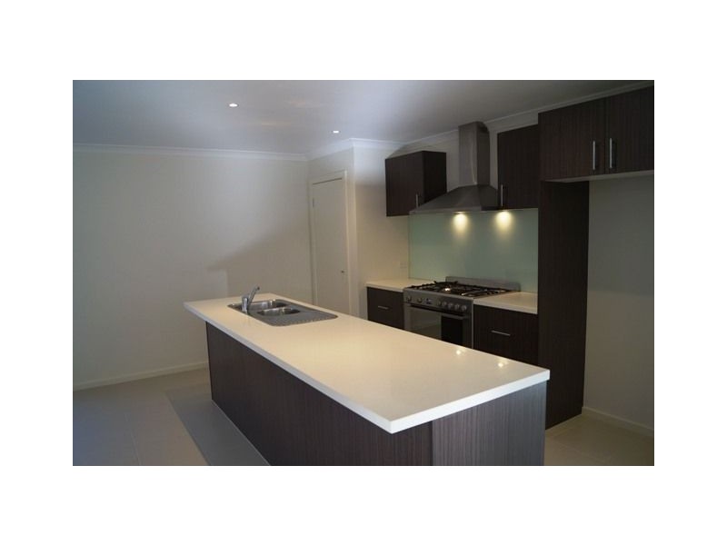 25 Denton Drive, Officer VIC 3809