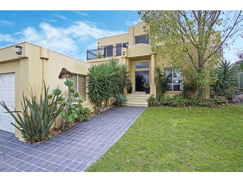 18 Natren Court, Harkaway VIC 3806