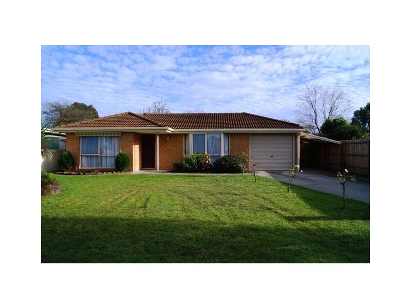 1 Jan Maree Crt, Pakenham VIC 3810