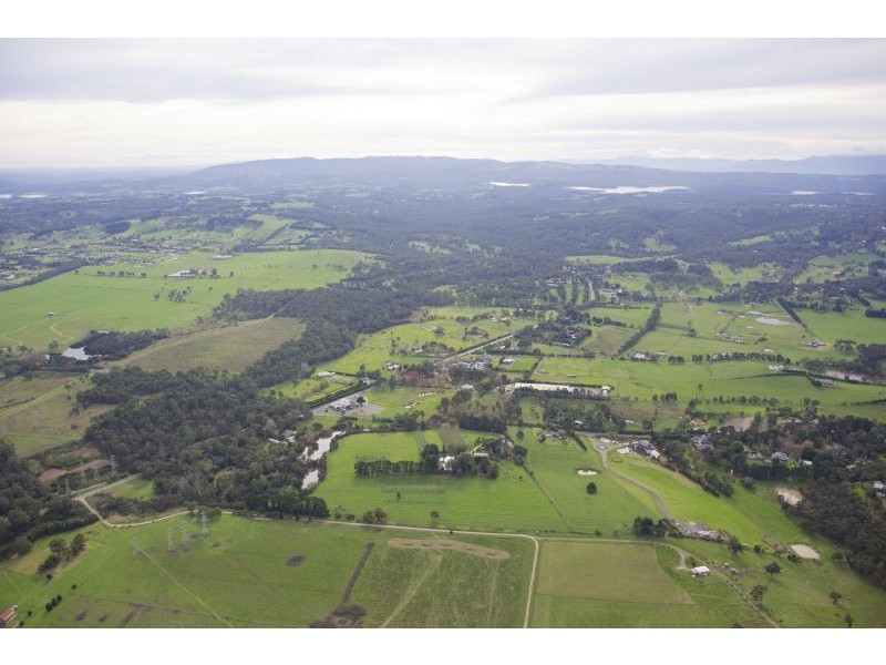 42 Payne Road, Beaconsfield VIC 3807