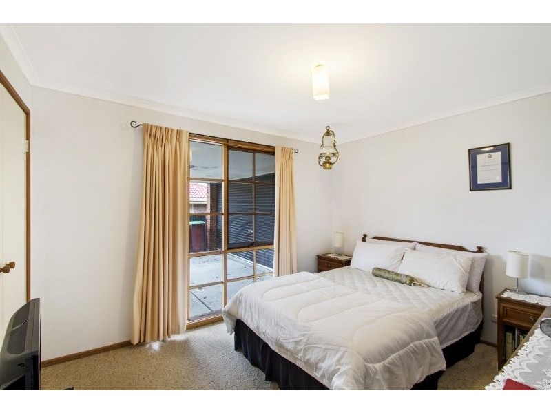21 Sarah Place, Hampton Park VIC 3976