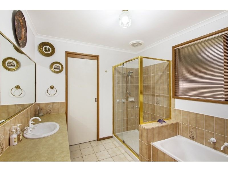 21 Sarah Place, Hampton Park VIC 3976