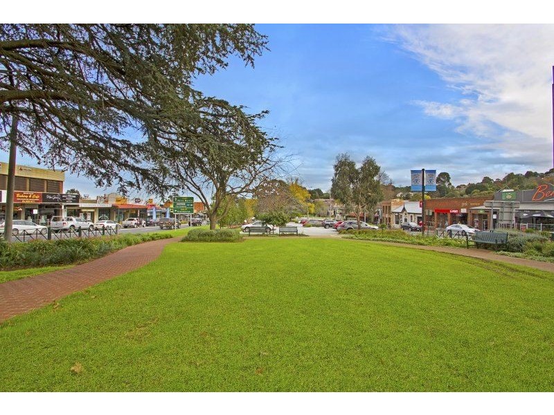 27a Elgin Street, Berwick VIC 3806