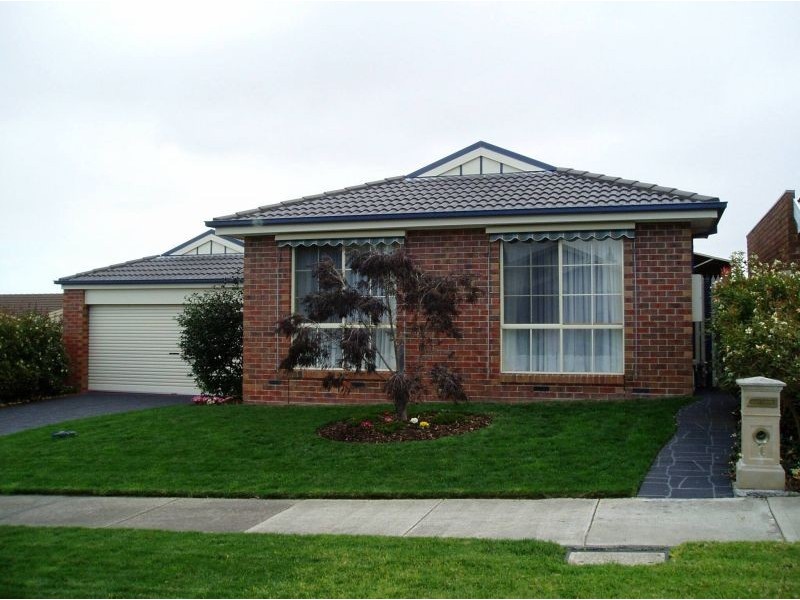 1 Foulds Court, Berwick VIC 3806