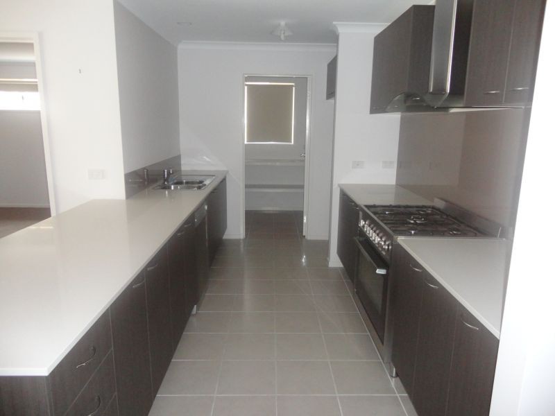 49 Gregson Grove, Lyndhurst VIC 3975