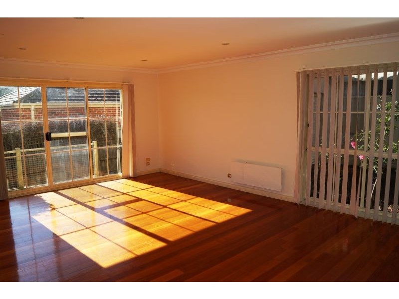 4/1 Miller Street, Berwick VIC 3806