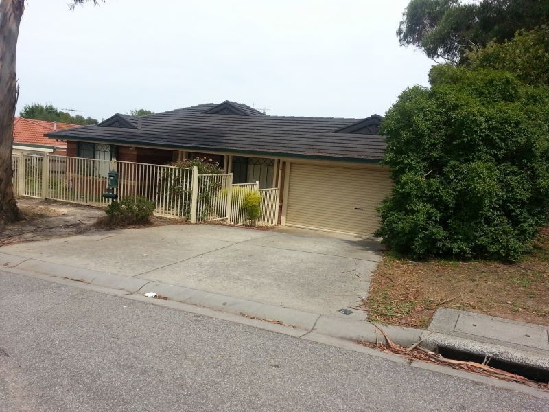 23 Leonard Ave, Berwick VIC 3806