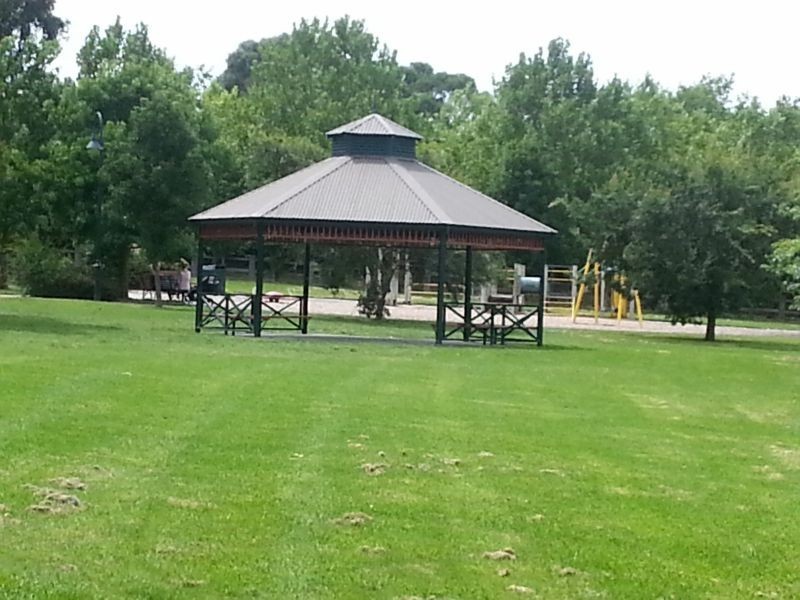 23 Leonard Ave, Berwick VIC 3806