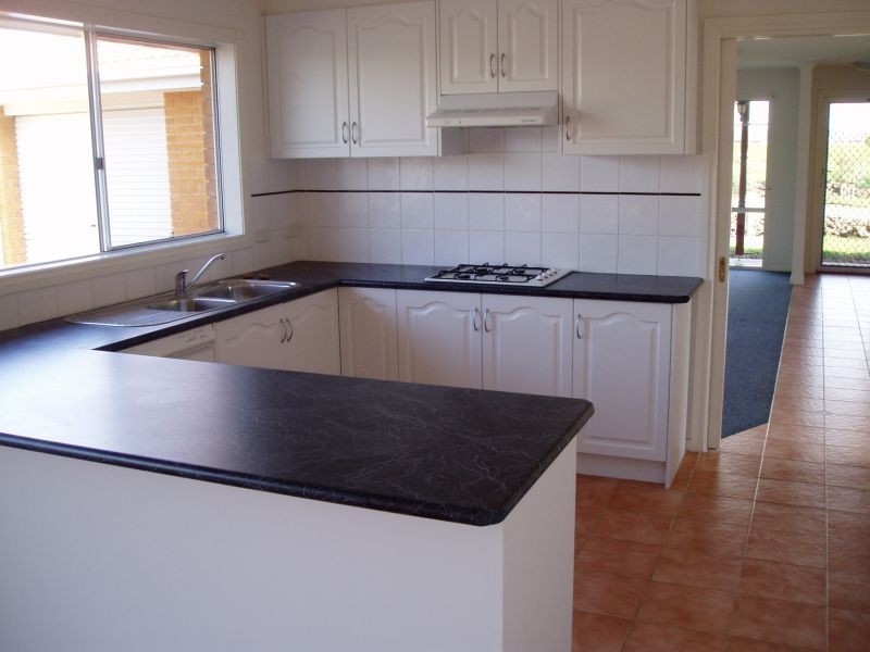 11 Alberta Way, Berwick VIC 3806