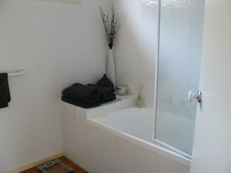 17/2-6 Jerilderie Dve, Berwick VIC 3806