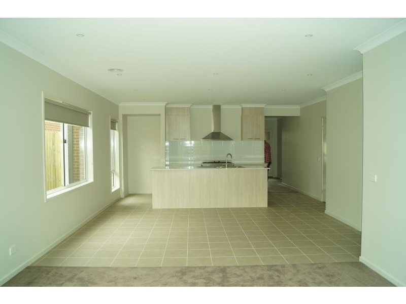 3 Norma Crescent, Officer VIC 3809