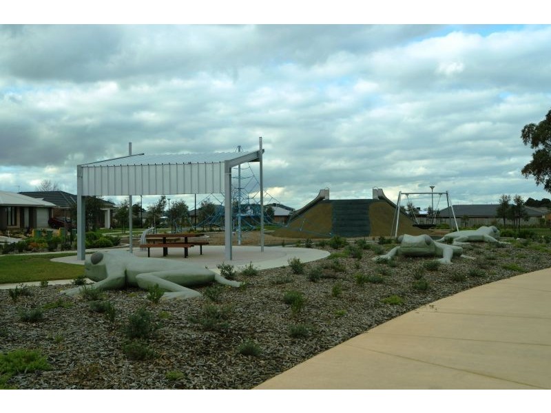 3 Norma Crescent, Officer VIC 3809