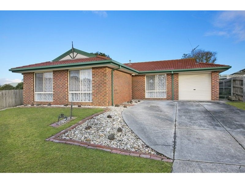 16 Conrad Court, Pakenham VIC 3810