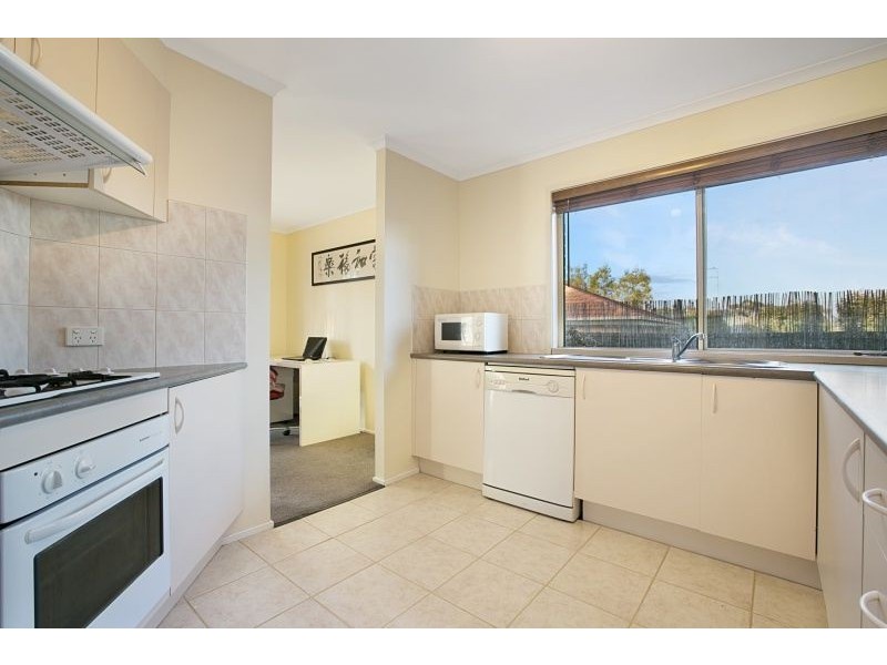 16 Conrad Court, Pakenham VIC 3810