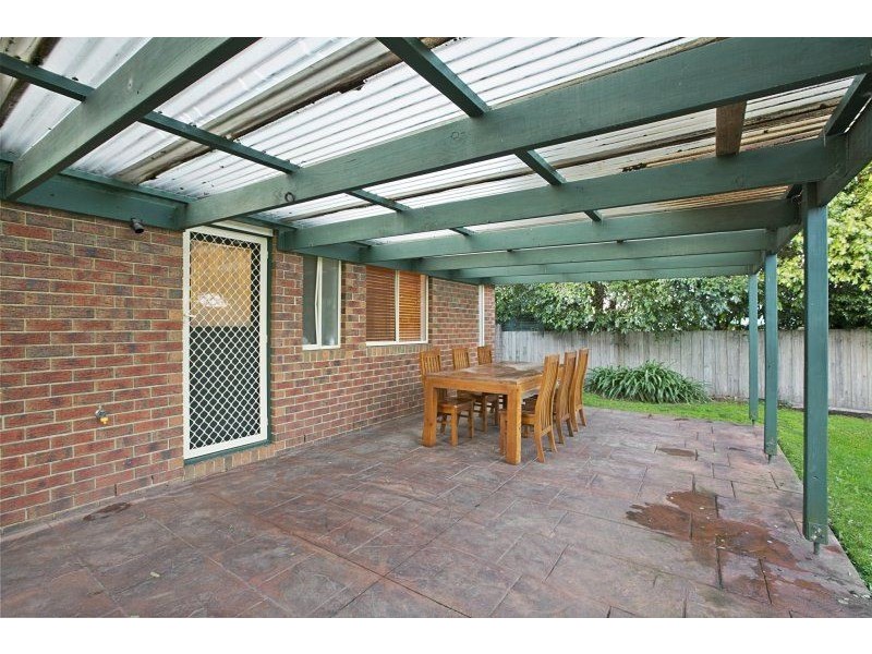 16 Conrad Court, Pakenham VIC 3810