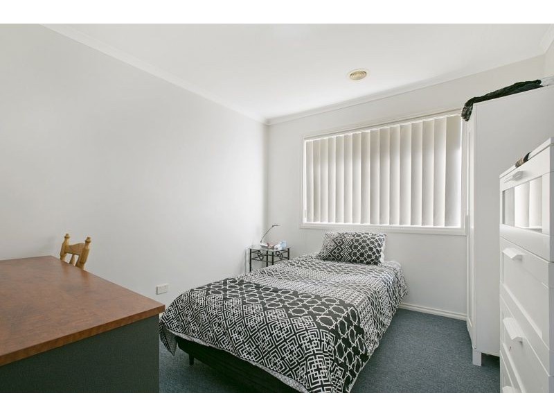 11 Alberta Way, Berwick VIC 3806