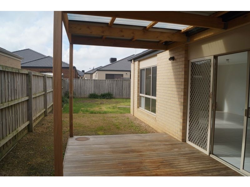 26 Saul Avenue, Berwick VIC 3806