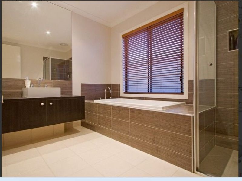 19 Montpelier Drive, Berwick VIC 3806