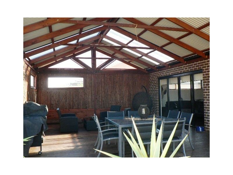 19 Montpelier Drive, Berwick VIC 3806