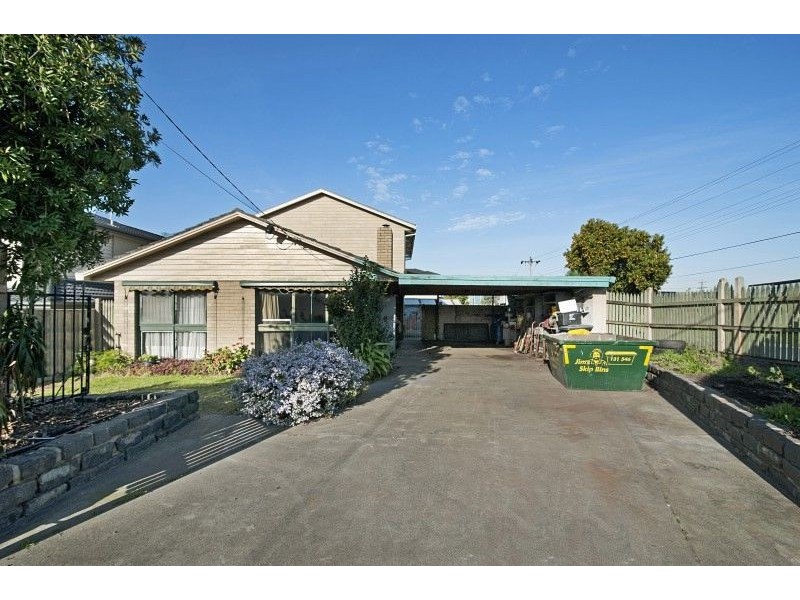 2 Rowson Grove, Clarinda VIC 3169