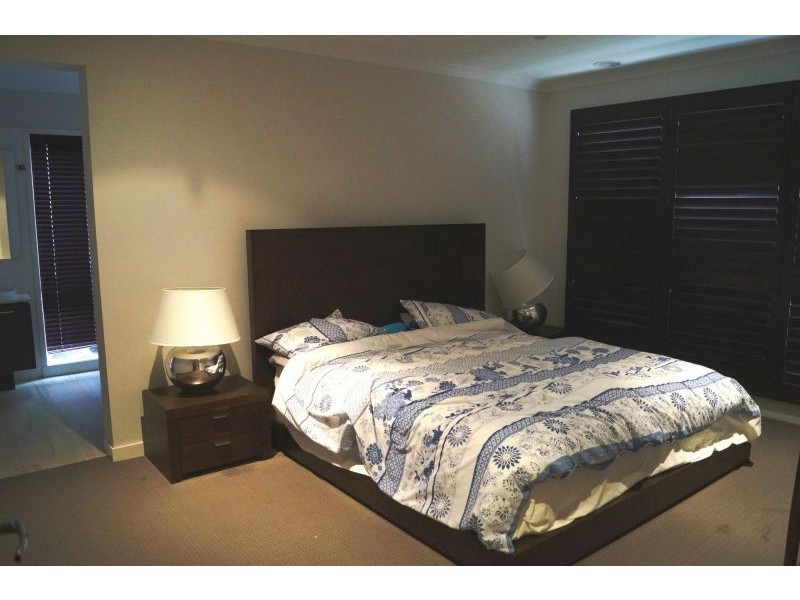 5 Pyrenees Road, Clyde VIC 3978