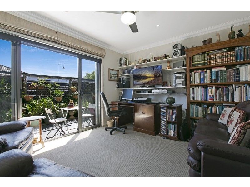 40 Cresthaven Boulevard, Berwick VIC 3806