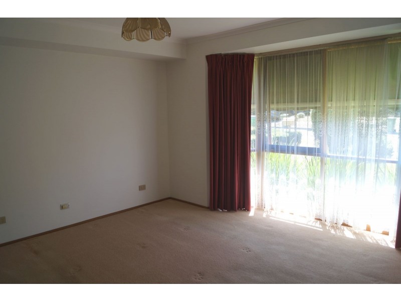 3 Lexcen Close, Berwick VIC 3806